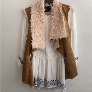 Shearling pocketed vest